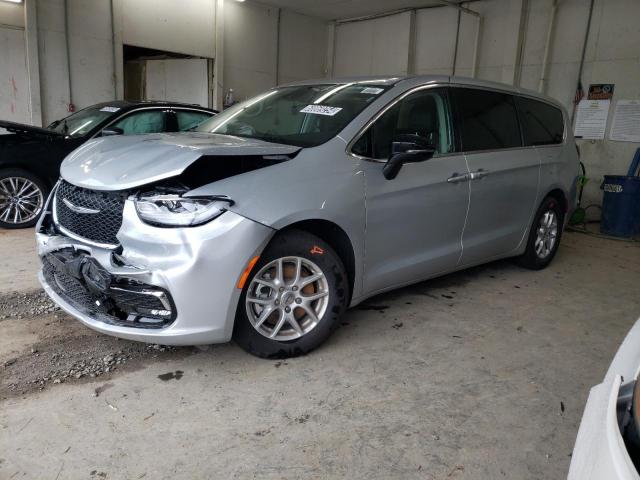  Salvage Chrysler Pacifica