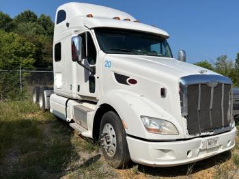  Salvage Peterbilt 587