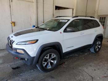  Salvage Jeep Cherokee