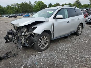  Salvage Nissan Pathfinder