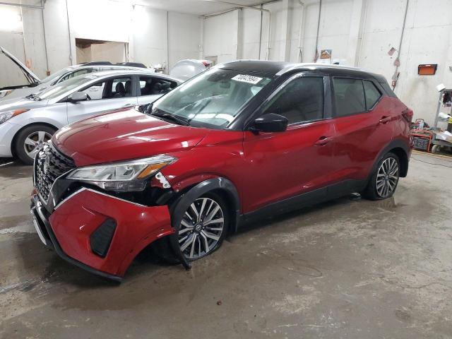  Salvage Nissan Kicks