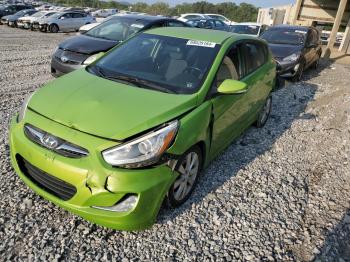  Salvage Hyundai ACCENT