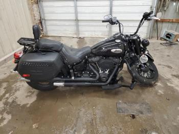  Salvage Harley-Davidson Flhcs