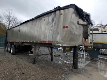  Salvage Mack Dump Truck