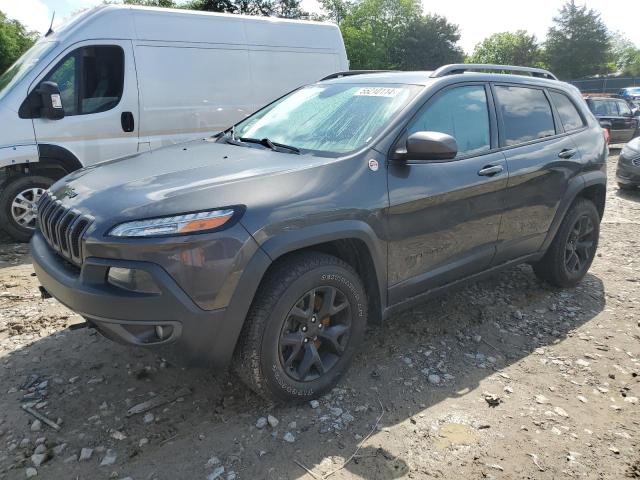  Salvage Jeep Cherokee