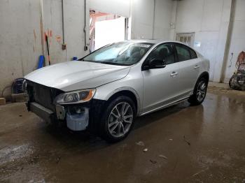  Salvage Volvo S60