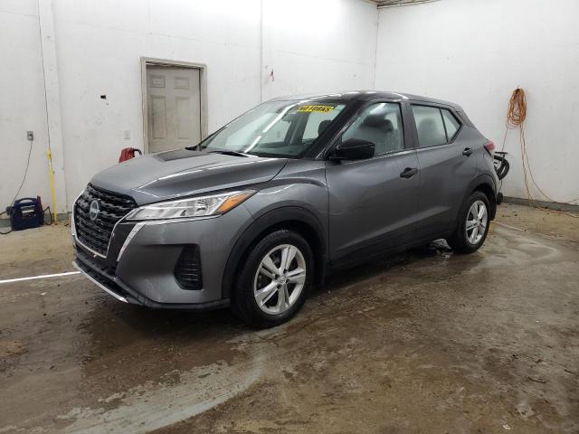  Salvage Nissan Kicks