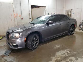  Salvage Chrysler 300