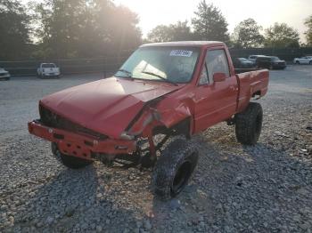  Salvage Toyota Pickup