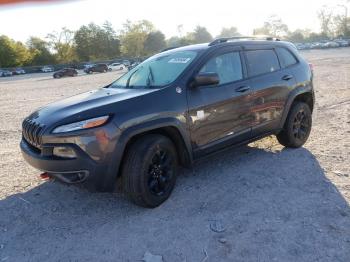  Salvage Jeep Cherokee