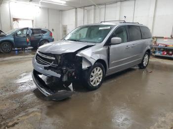  Salvage Chrysler Minivan