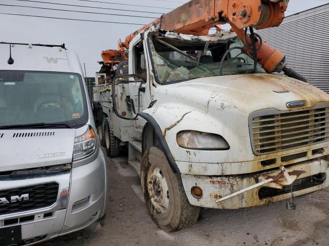  Salvage Freightliner M2 106 Med