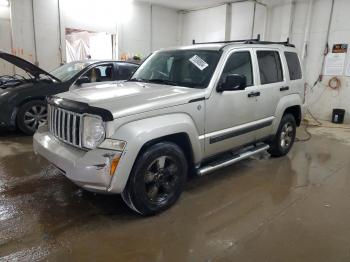  Salvage Jeep Liberty