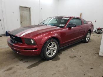  Salvage Ford Mustang