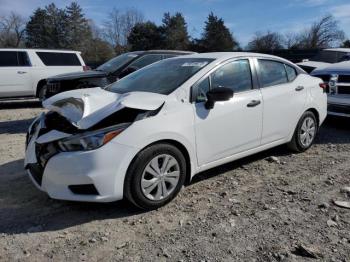  Salvage Nissan Versa