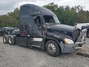  Salvage Freightliner Cascadia 1