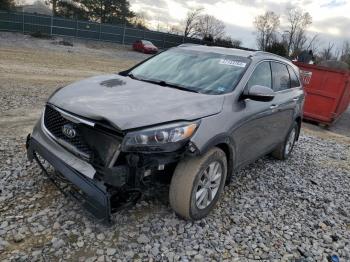  Salvage Kia Sorento