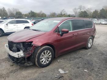  Salvage Chrysler Pacifica