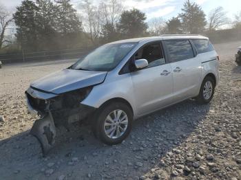  Salvage Kia Sedona