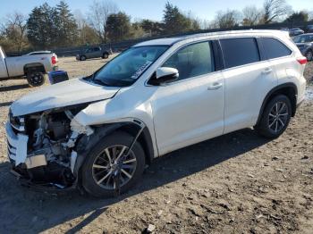  Salvage Toyota Highlander