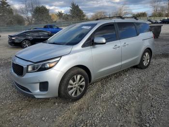  Salvage Kia Sedona