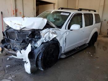  Salvage Nissan Pathfinder