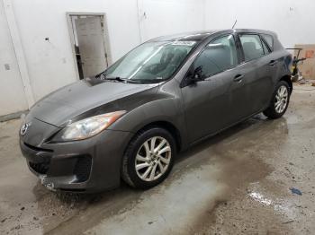  Salvage Mazda 3