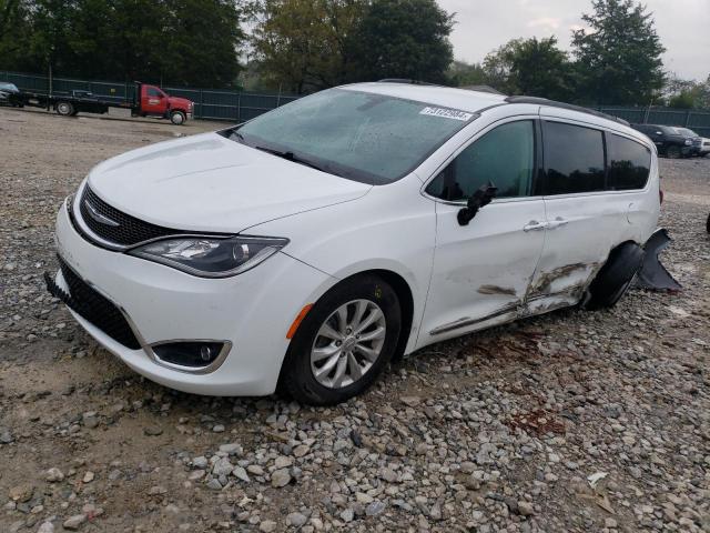  Salvage Chrysler Pacifica