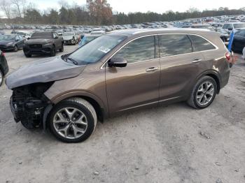  Salvage Kia Sorento