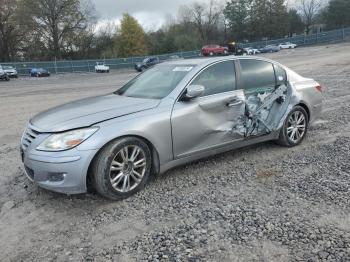  Salvage Hyundai Genesis