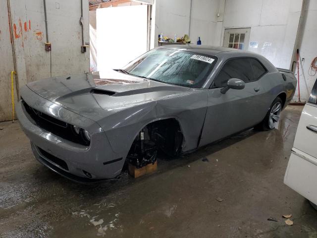  Salvage Dodge Challenger