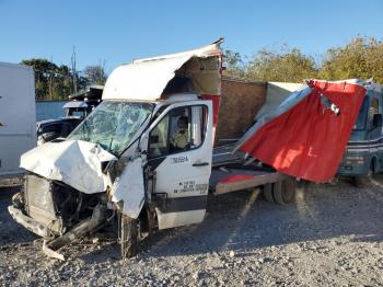  Salvage Mercedes-Benz Sprinter