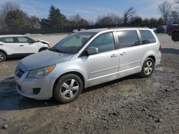  Salvage Volkswagen Routan