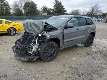  Salvage Jeep Grand Cherokee