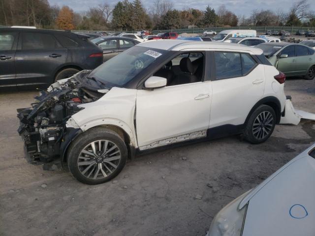  Salvage Nissan Kicks