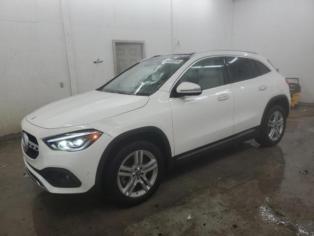  Salvage Mercedes-Benz GLA