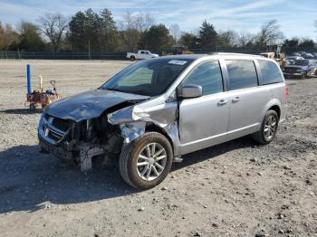  Salvage Dodge Caravan