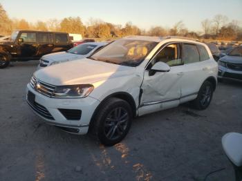  Salvage Volkswagen Touareg