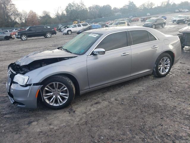  Salvage Chrysler 300