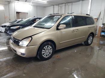  Salvage Kia Sedona