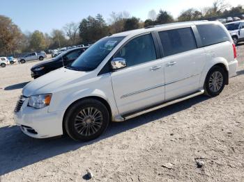  Salvage Chrysler Minivan