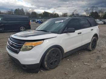  Salvage Ford Explorer