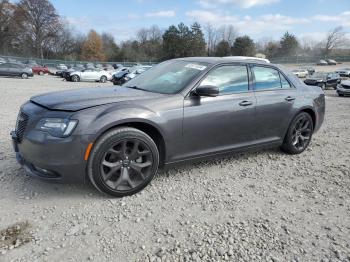  Salvage Chrysler 300