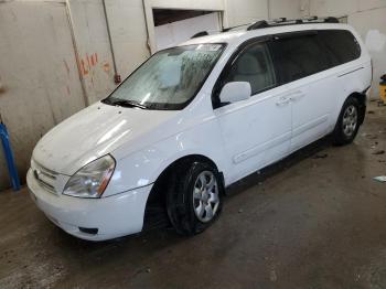  Salvage Kia Sedona