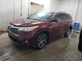  Salvage Toyota Highlander