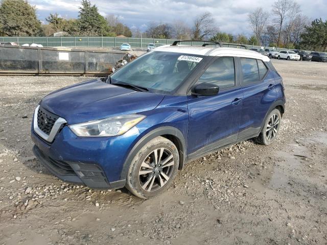  Salvage Nissan Kicks