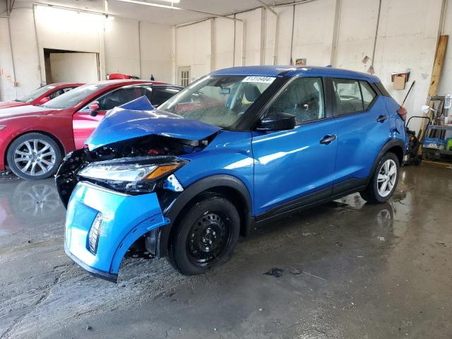  Salvage Nissan Kicks