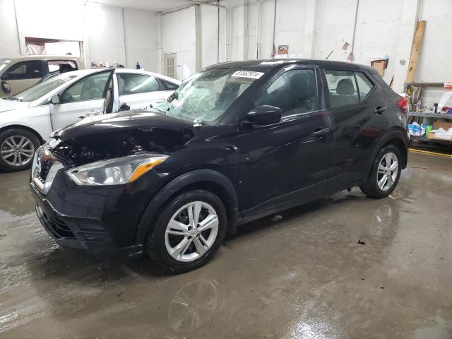  Salvage Nissan Kicks