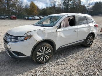  Salvage Mitsubishi Outlander