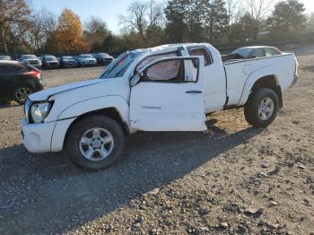  Salvage Toyota Tacoma